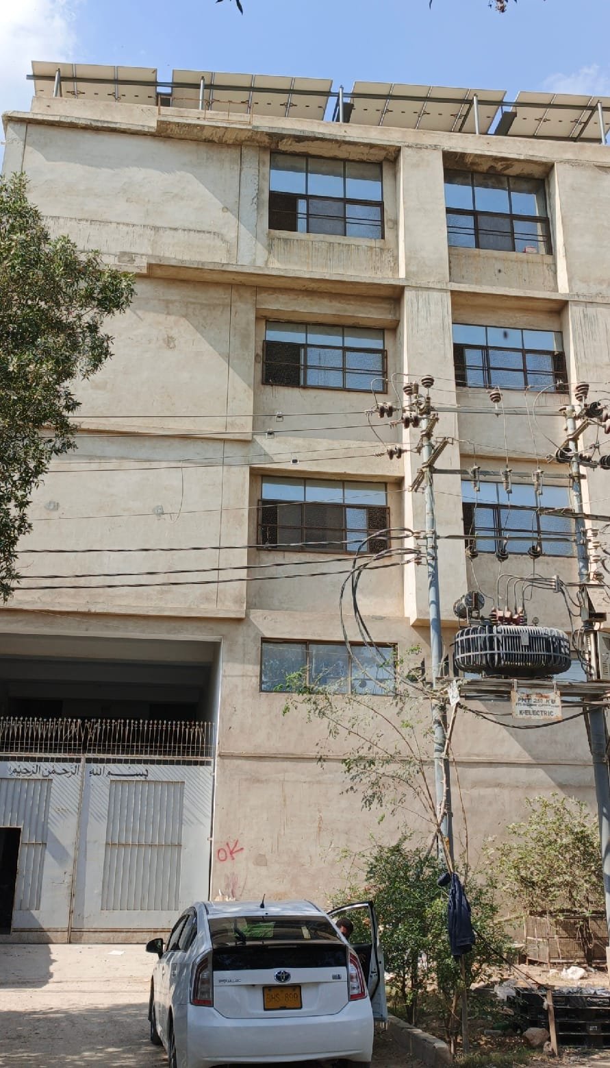 Industrial Building For Sale — Korangi (P&T)
