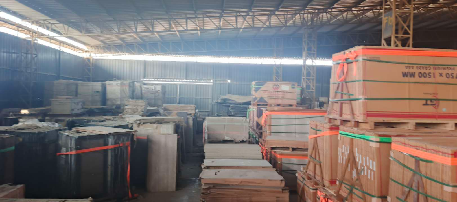 Warehouse For Sale- Korangi Creek